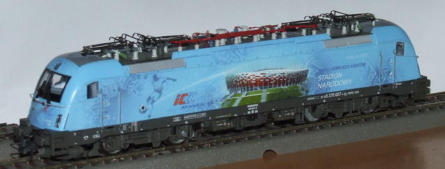 Lokomotywa uniwersalna elektryczna Husarz Euro 2012 Stadion Narodowy EU44 (DarekW Roco 62378)