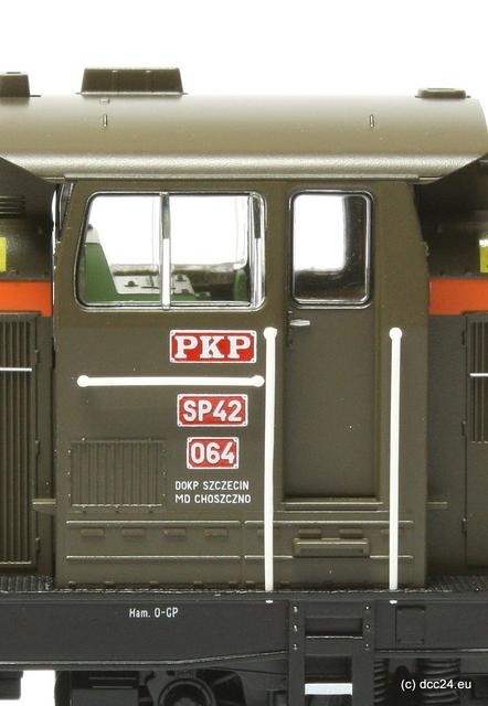 Lokomotywa manewrowa spalinowa SP42 (Piko 59461)