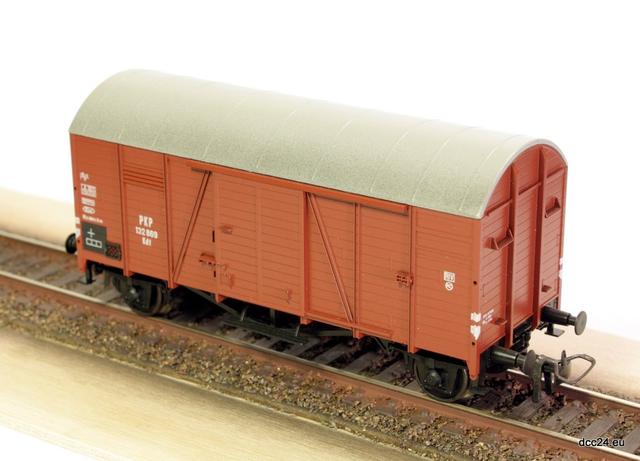 Wagon towarowy kryty Kdt (Klein Modellbahn LM 04/04)